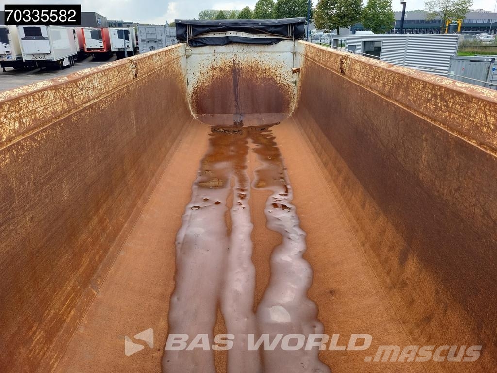 Schmitz Cargobull SGF*S3 3 axles Lift Axle 32m3 Kippers