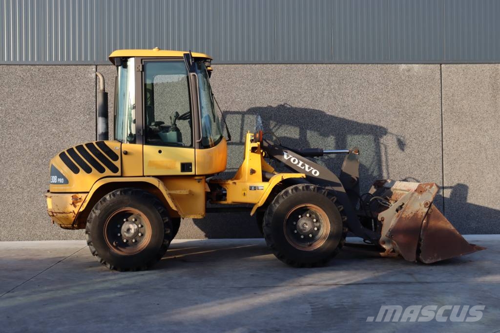 Volvo L 30 B Cargadoras sobre ruedas