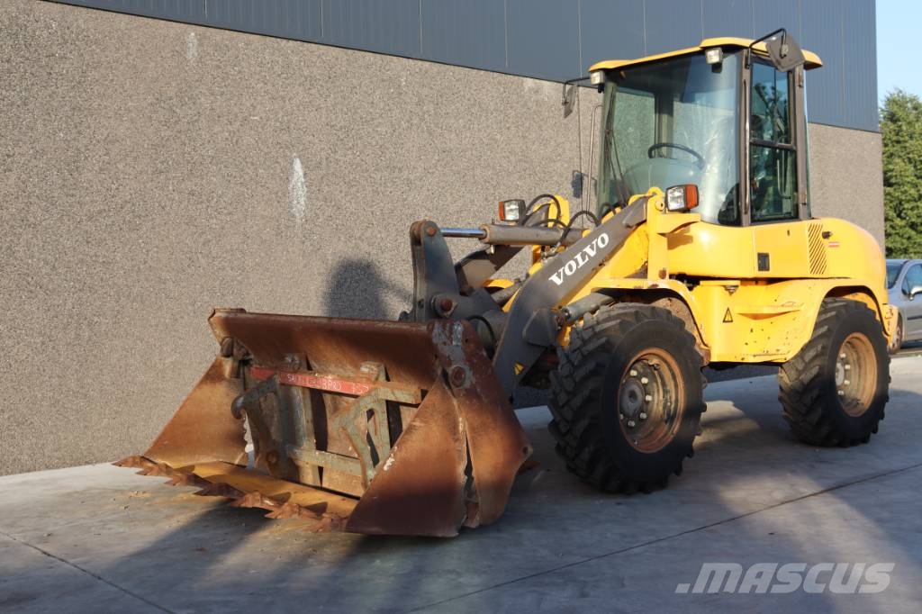 Volvo L 30 B Cargadoras sobre ruedas