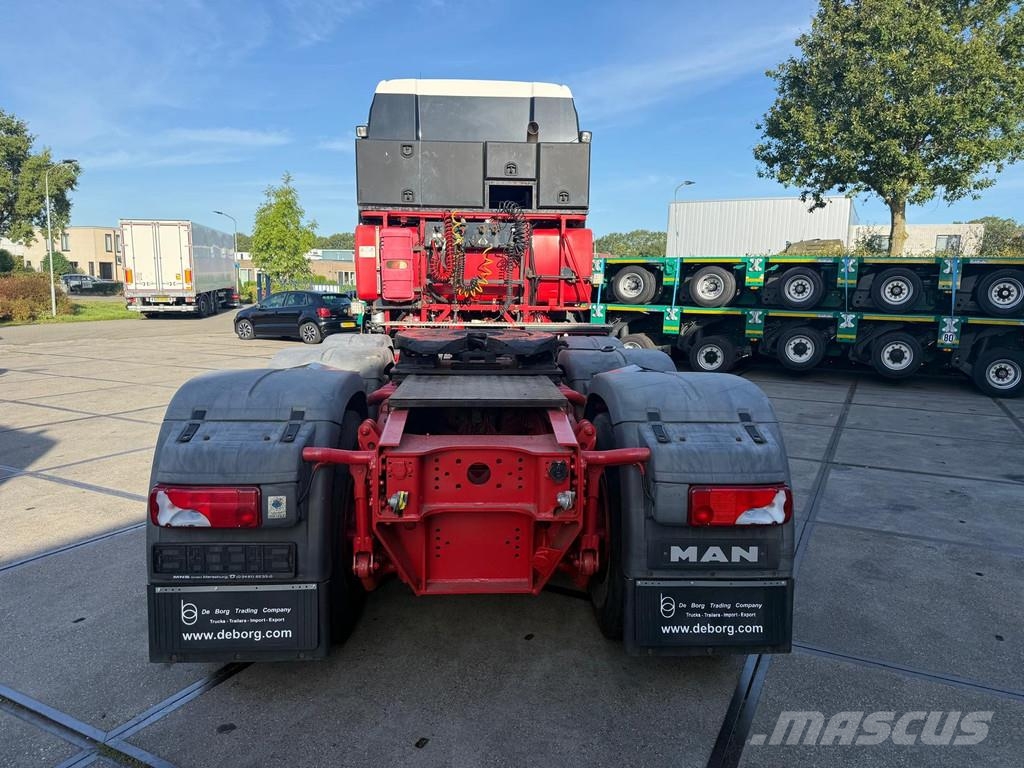 MAN TGX 41.560 8x4/4 BBS Trekkers