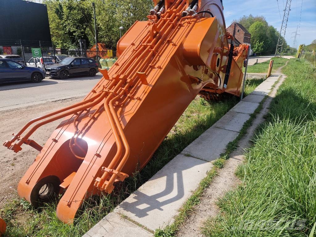 Hitachi EX2000-7B Boom + Stick Plataformas y cucharones