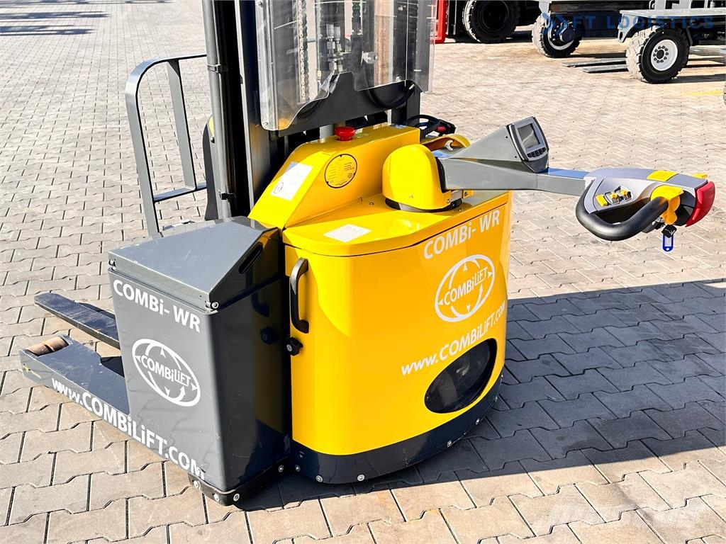 Combilift WR-4 / DUPLEX / 4.5M / 2017 / ONLY 30 HOURS / LIKE 4-vägstruck