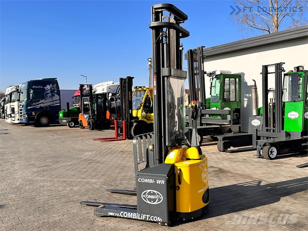 Combilift WR-4 / DUPLEX / 4.5M / 2017 / ONLY 30 HOURS / LIKE Nelitietrukit