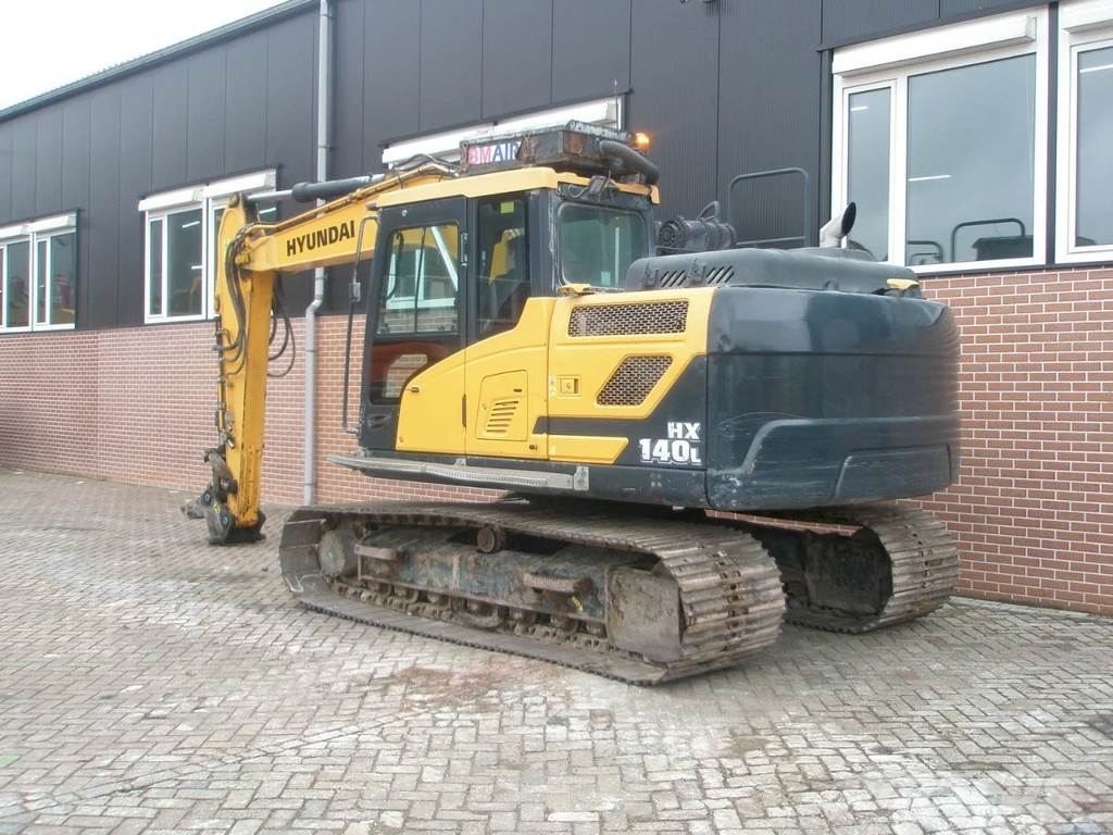 Hyundai HX140 Excavadoras sobre orugas