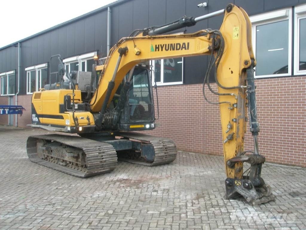 Hyundai HX140 Excavadoras sobre orugas