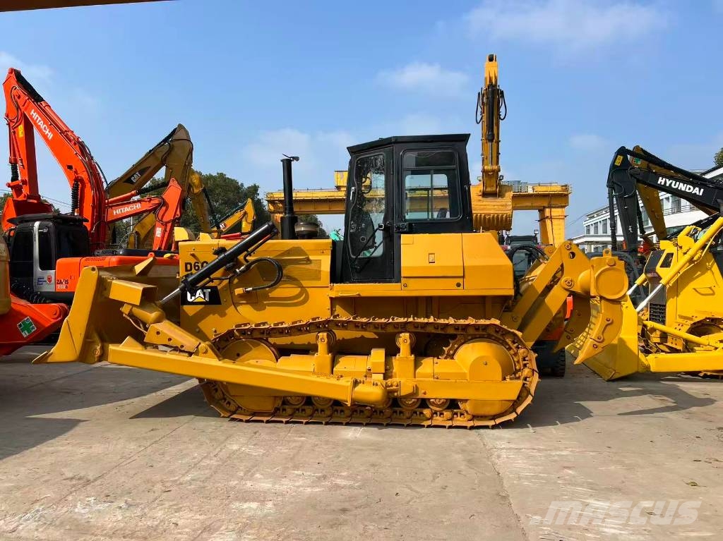 CAT D 6 G Kāpurķēžu buldozeri