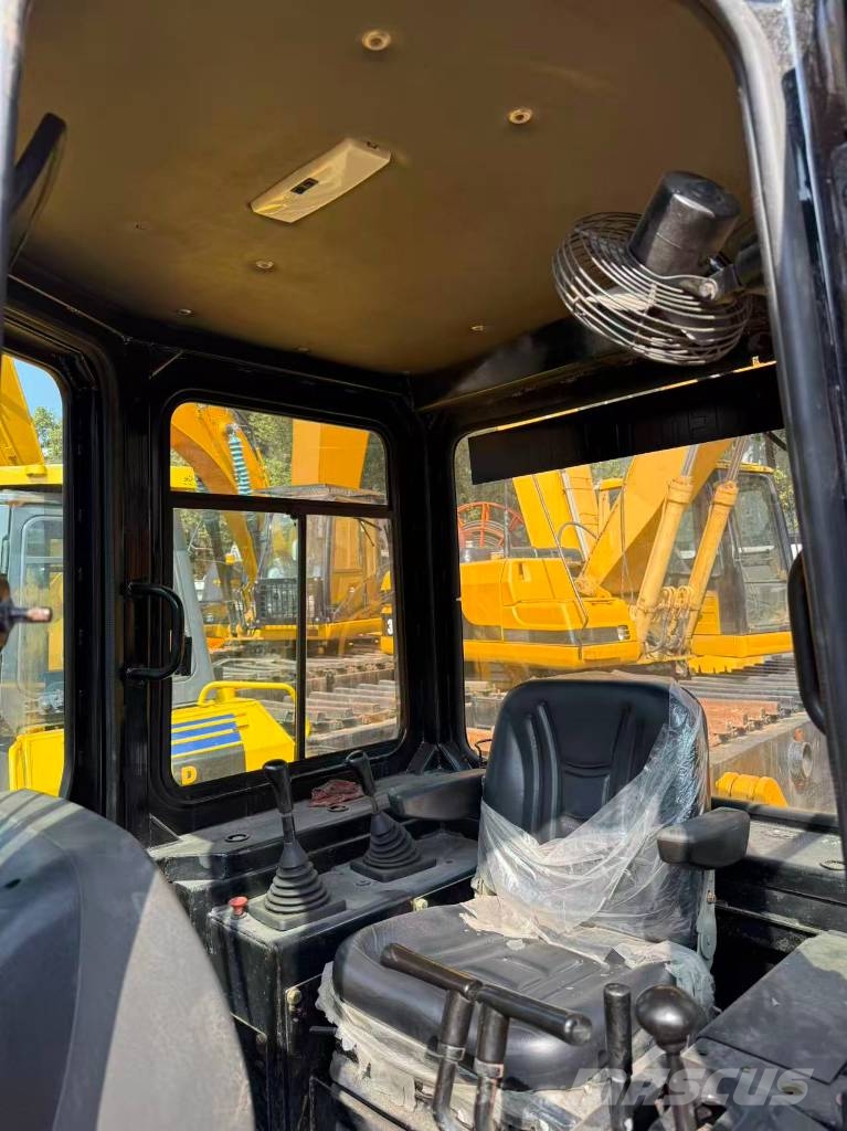 CAT D 6 G Kāpurķēžu buldozeri