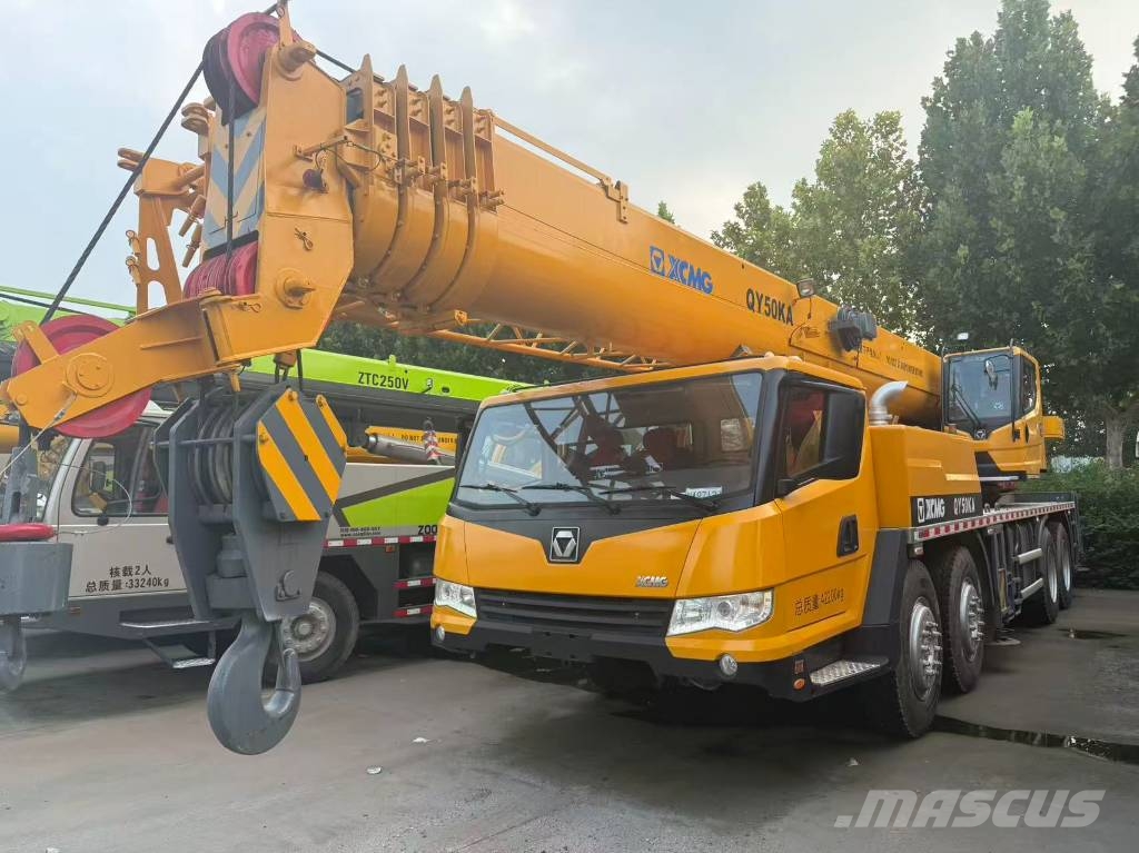XCMG QY50KA Kranen voor alle terreinen