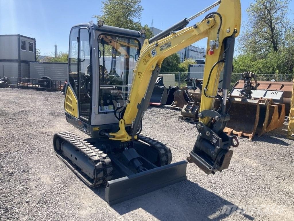 Wacker Neuson ET24 Mini bageri < 7t