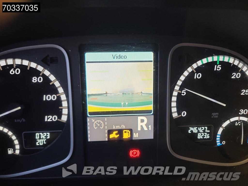 Mercedes-Benz Atego 1324 4X2 13t 6-Cylinder Engine Euro 6 Camiones con caja de remolque