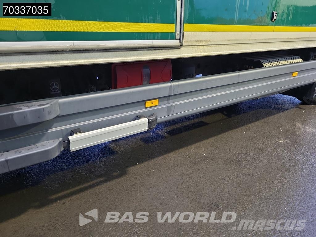 Mercedes-Benz Atego 1324 4X2 13t 6-Cylinder Engine Euro 6 Furgons
