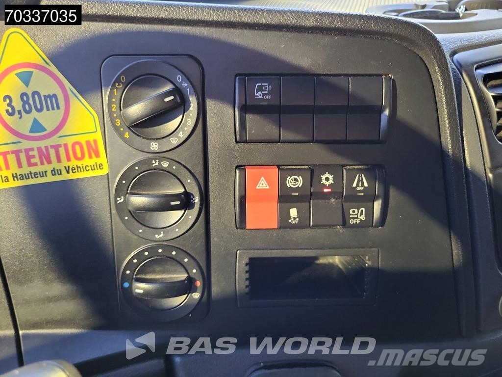 Mercedes-Benz Atego 1324 4X2 13t 6-Cylinder Engine Euro 6 Furgons