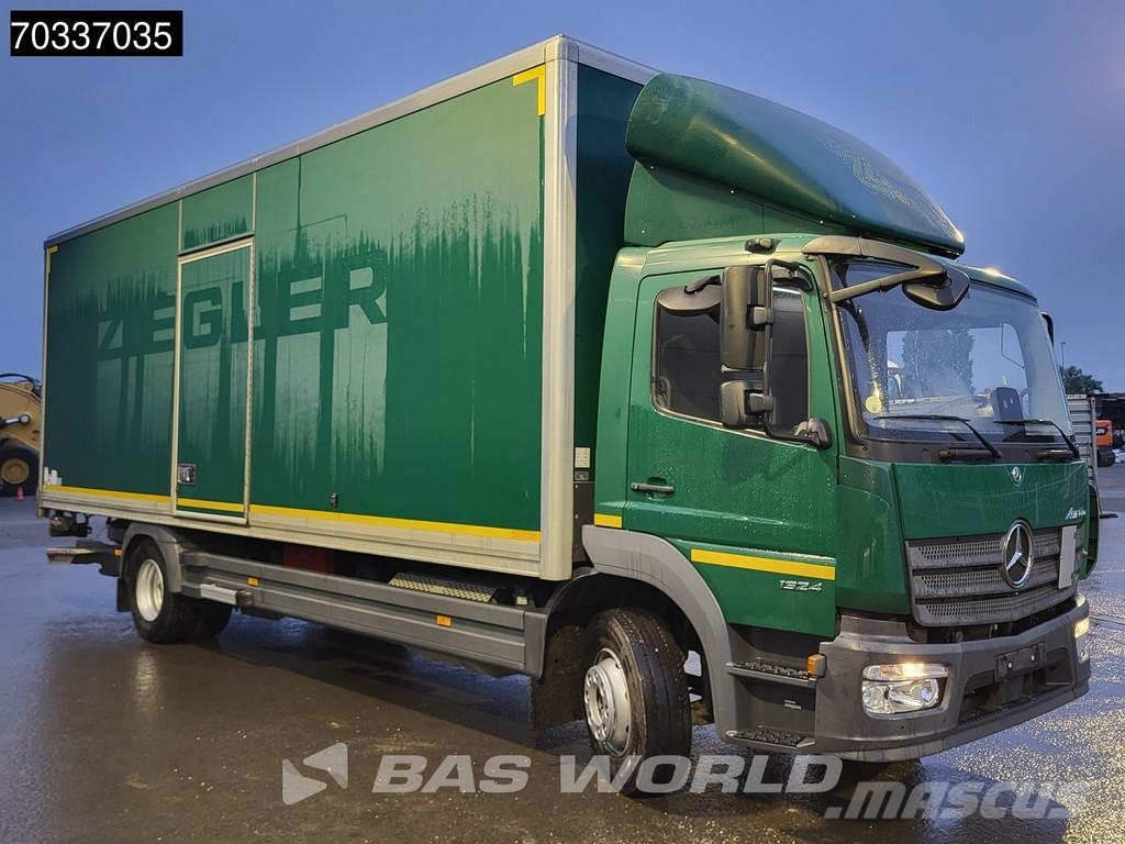 Mercedes-Benz Atego 1324 4X2 13t 6-Cylinder Engine Euro 6 Camiones con caja de remolque