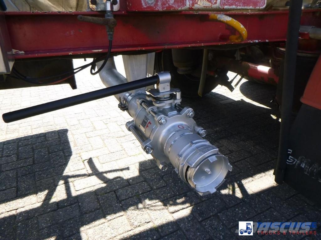 Magyar Vacuum tank inox 30 m3 / 1 comp + vac pump Naczepy cysterna