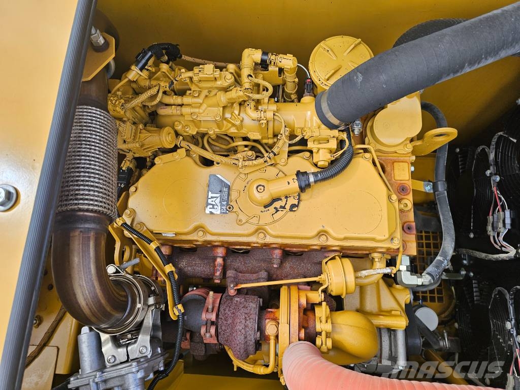 CAT 320 NG Rupsgraafmachines