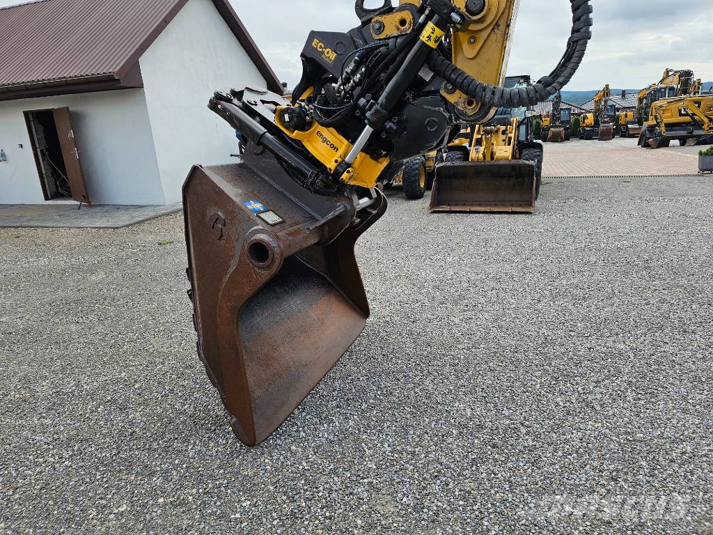 CAT 320 NG Rupsgraafmachines