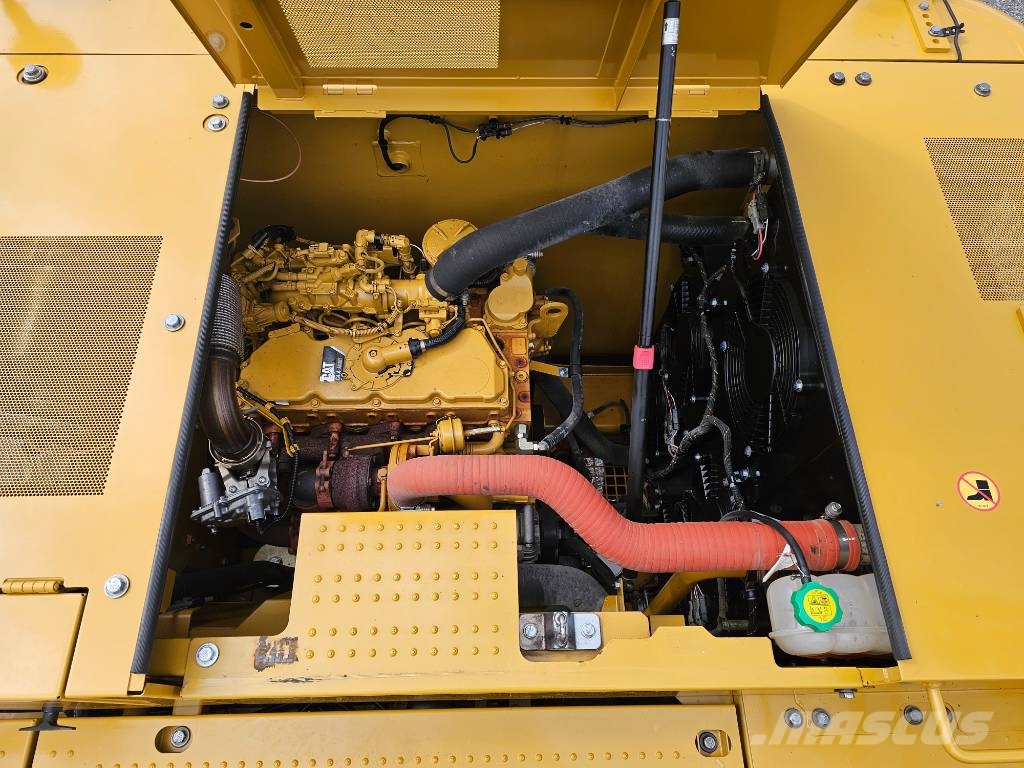 CAT 320 NG Rupsgraafmachines