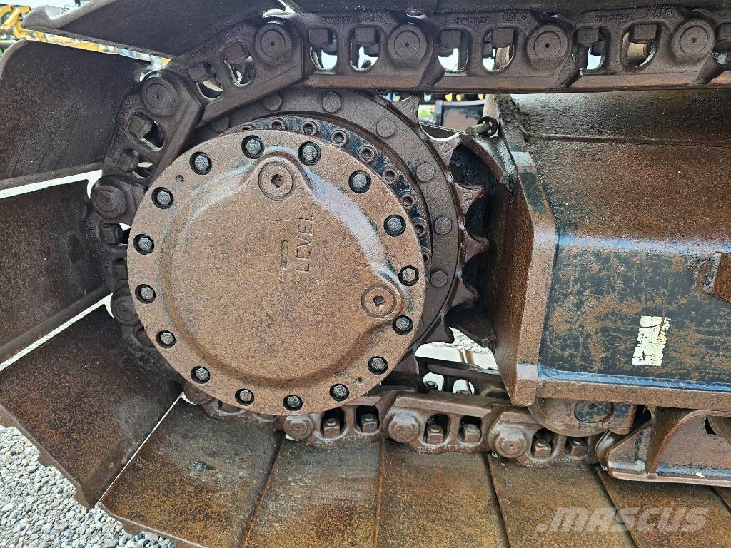CAT 320 NG Rupsgraafmachines
