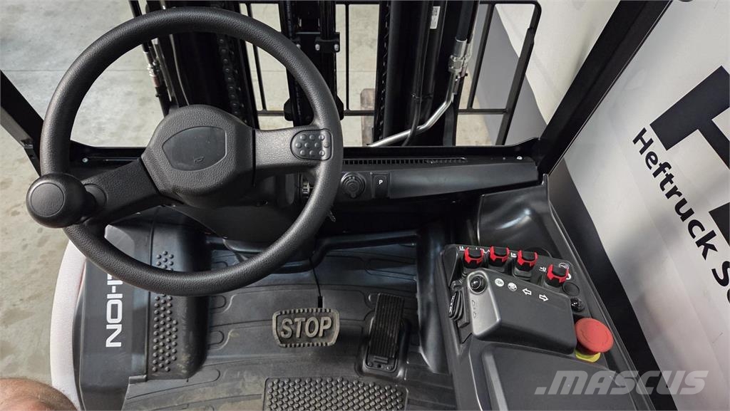 EP Equipment EFL35 PRO T4700 2026 Elektrische heftrucks