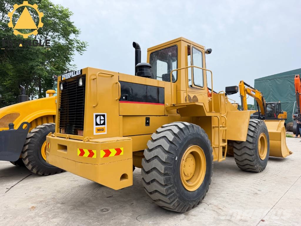 CAT 966 D 輪胎式裝載機