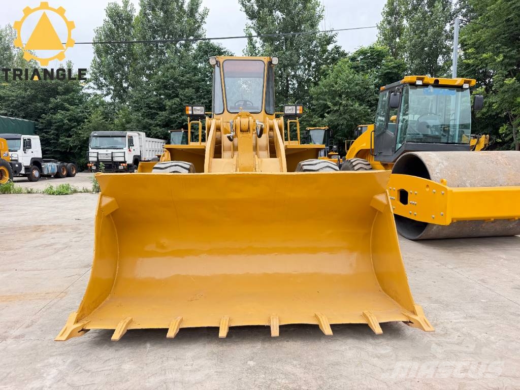 CAT 966 D 輪胎式裝載機