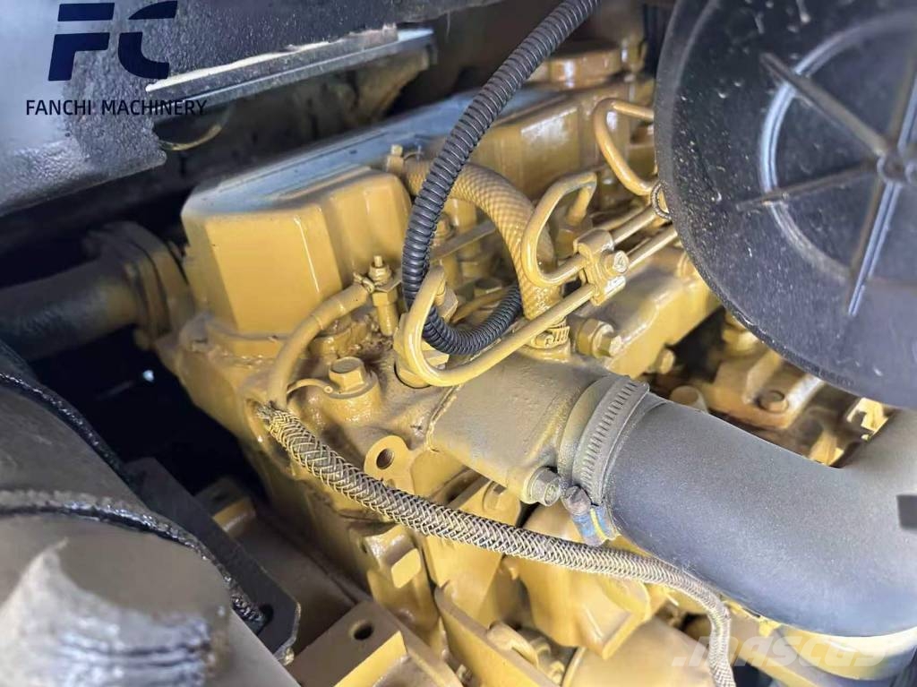 CAT 303 CR Верижен екскаватор