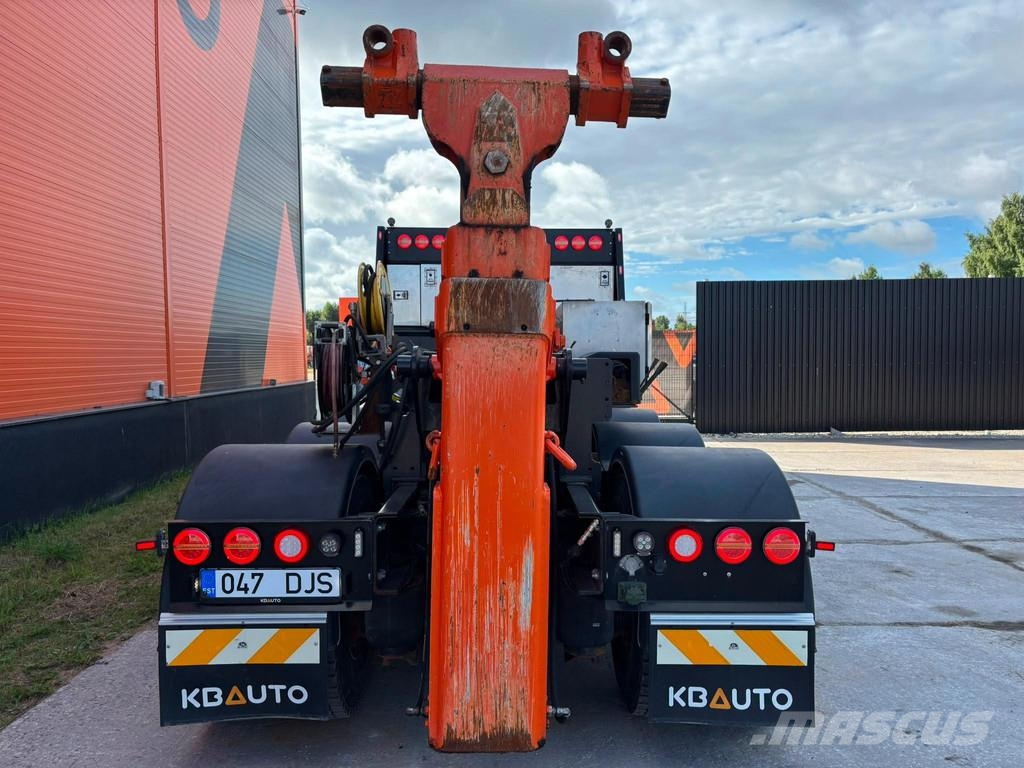 Volvo FM 500 8x4/4 Zacklift Z453 / WINCH 13,61 ton Carroattrezzi