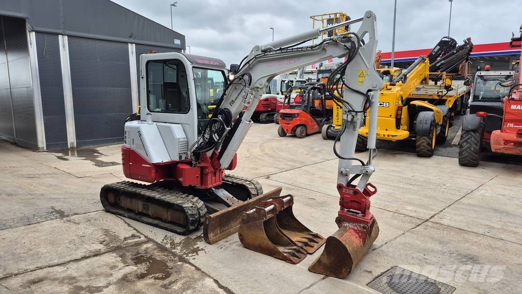 Takeuchi TB138FR - POWERTILT - 3X BUCKETS - 2012 YEAR Мини екскаватори < 7 т