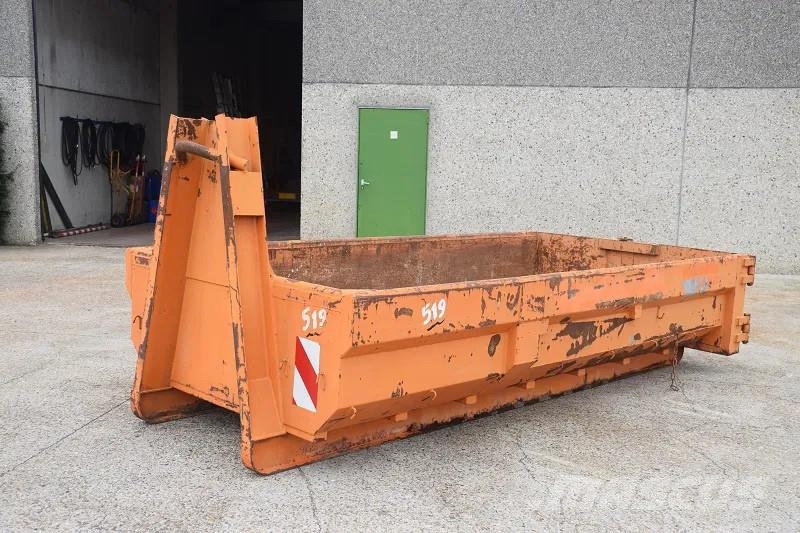 Diversen container 4.3 M³ Preču konteineri