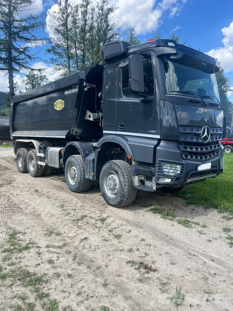 Mercedes-Benz Arocs 3244 Camiones bañeras basculantes o volquetes
