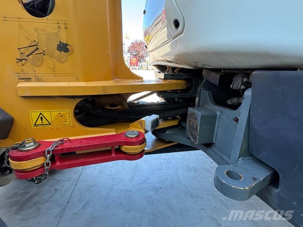 Liebherr L 506 Pyöräkuormaajat
