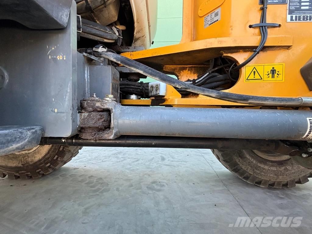 Liebherr L 506 Pyöräkuormaajat
