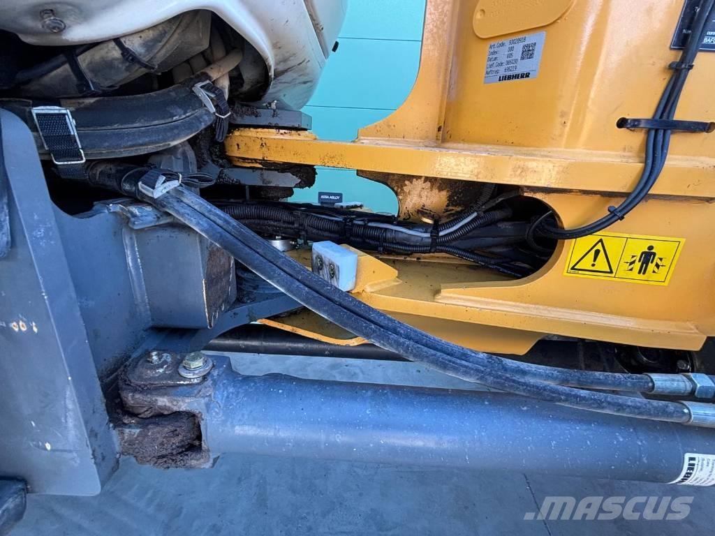 Liebherr L 506 Pyöräkuormaajat
