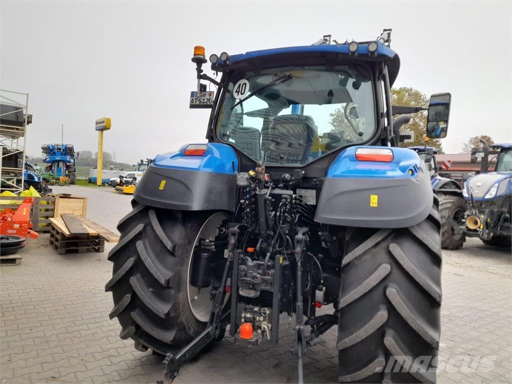 New Holland T 5.120 DYNAMIC COMMAND Traktori