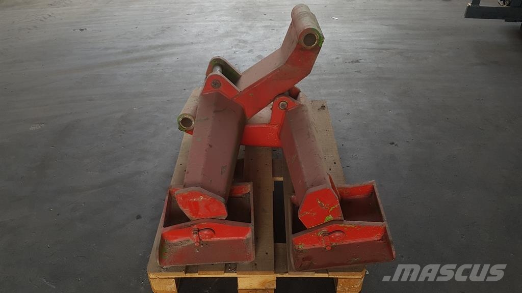 Merlo P 35 - Outrigger/Pratzen/Stempelpoot Alusta ja jousitus