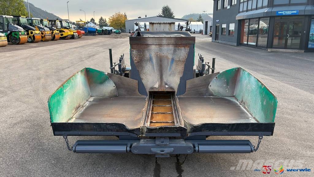 Vögele SUPER 800 / AB200TV Asfalta klājēji
