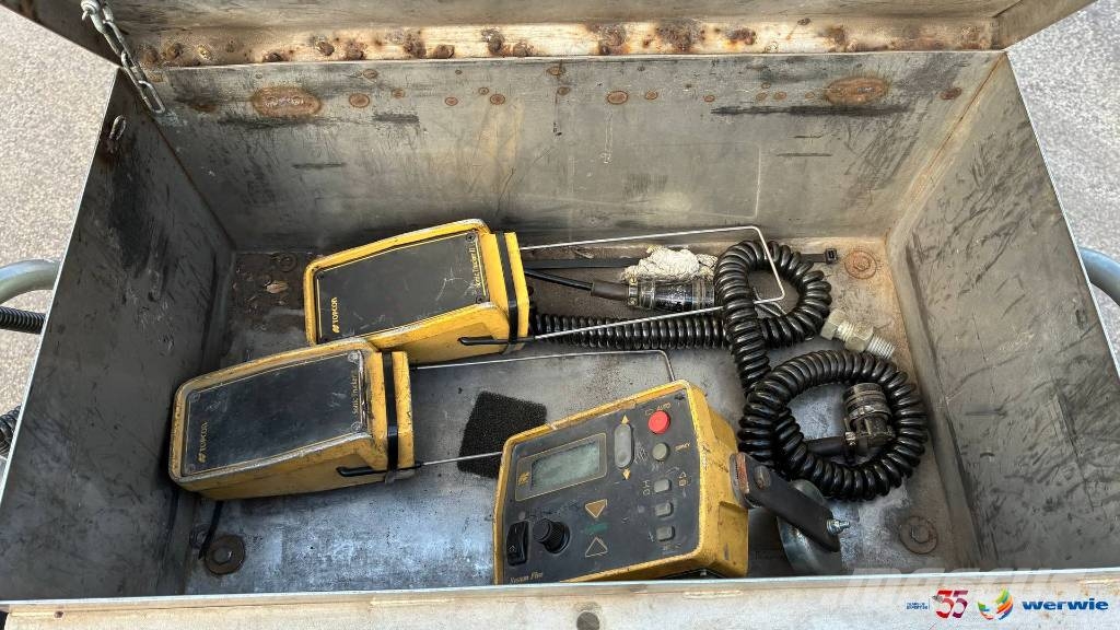 Vögele SUPER 800 / AB200TV Asfalta klājēji