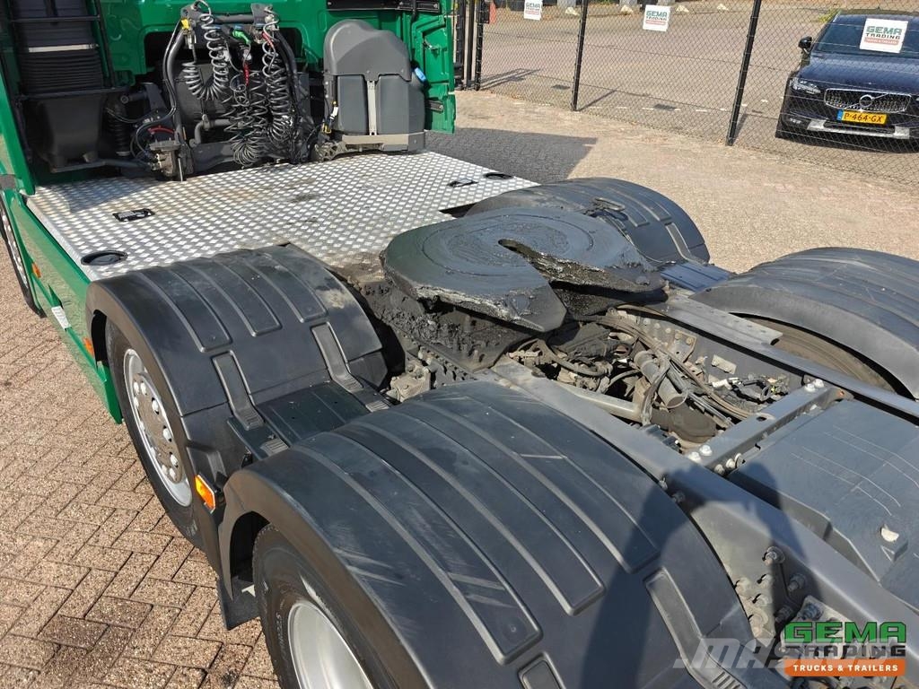 Volvo FH 460 6x2/4 GlobeTrotter Euro 6E - VEB+ - Lift/St وحدات الجر