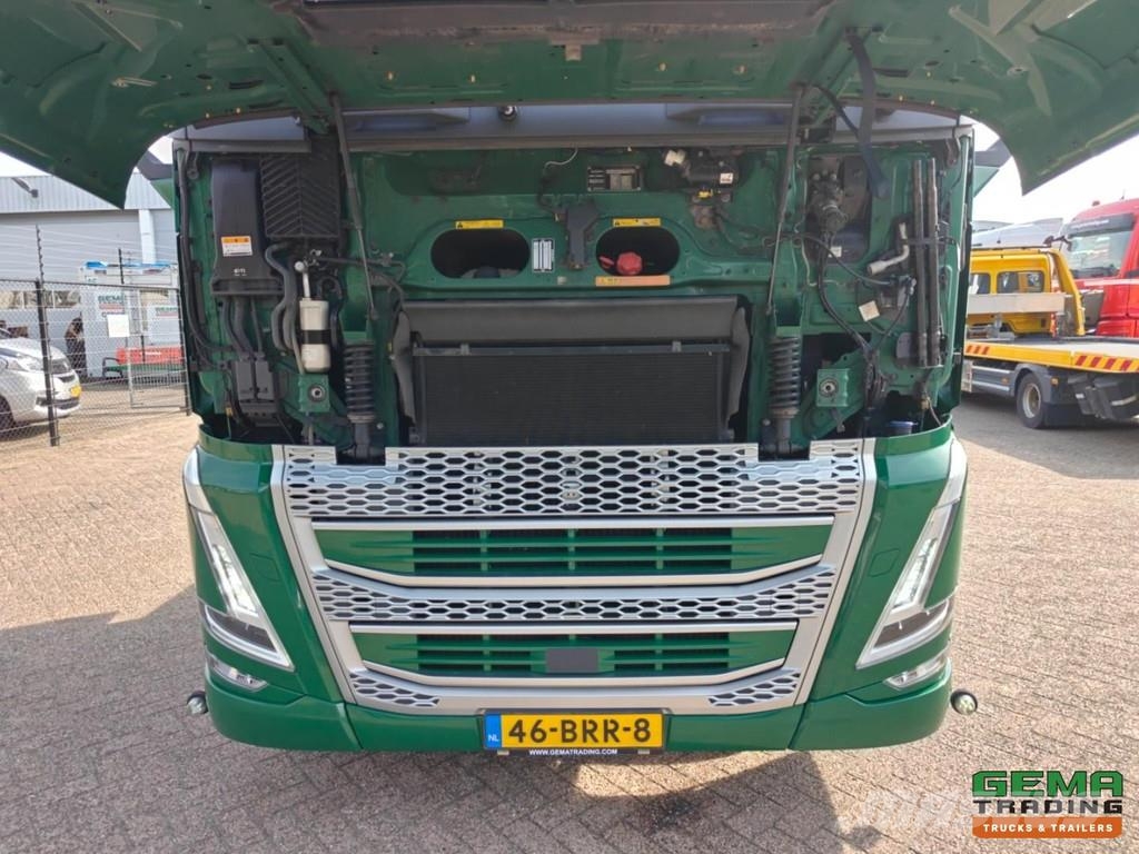 Volvo FH 460 6x2/4 GlobeTrotter Euro 6E - VEB+ - Lift/St وحدات الجر