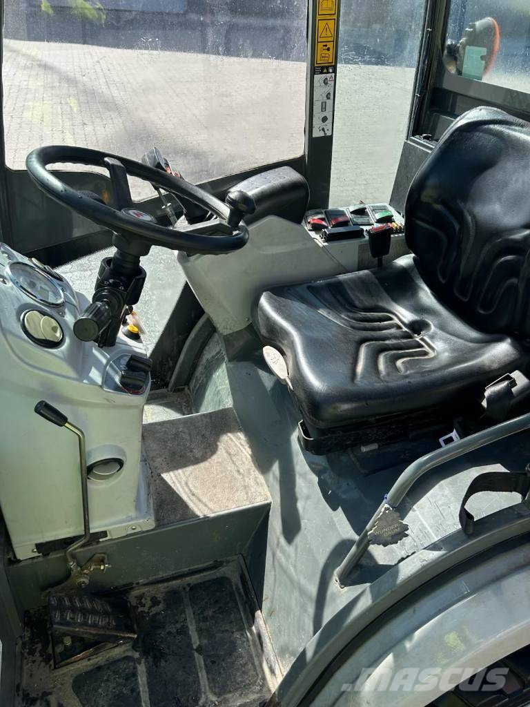 Kramer 350 Μίνι φορτωτές