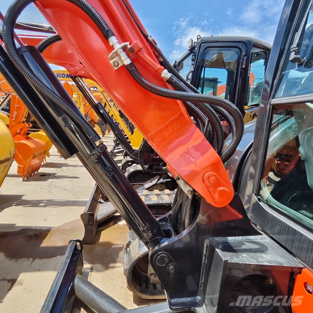 Kubota KX155-5 Kāpurķēžu ekskavatori