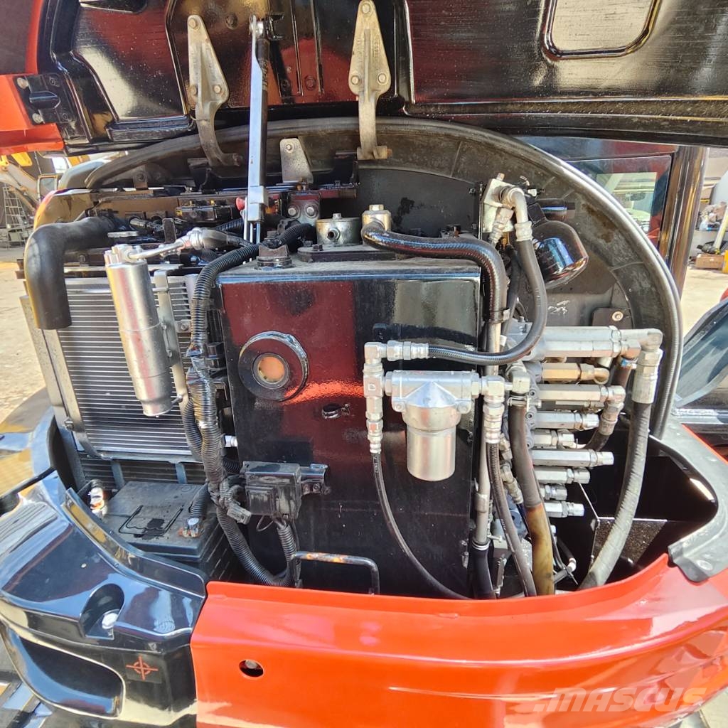 Kubota KX155-5 Kāpurķēžu ekskavatori