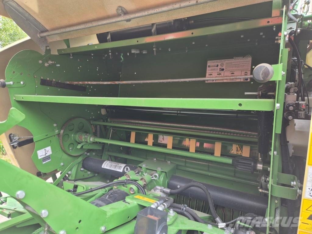 Krone Comprima CF 155 XC Xtreme Рулонні прес-підбирачі