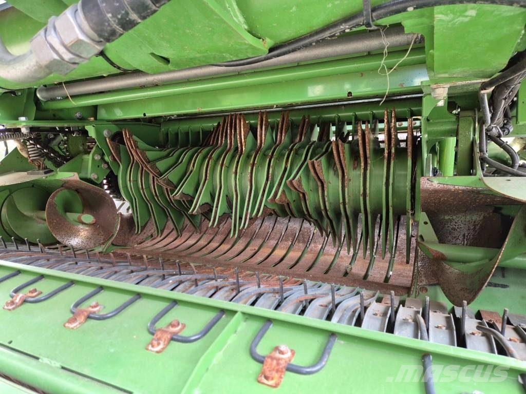 Krone Comprima CF 155 XC Xtreme Рулонні прес-підбирачі