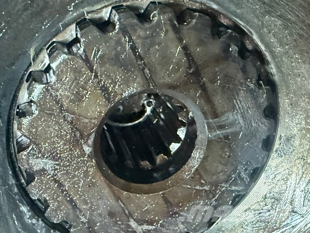 CAT 312 B FINAL DRIVE Transmission