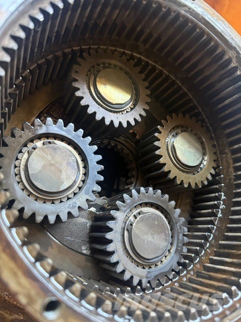 CAT 312 B FINAL DRIVE Transmission