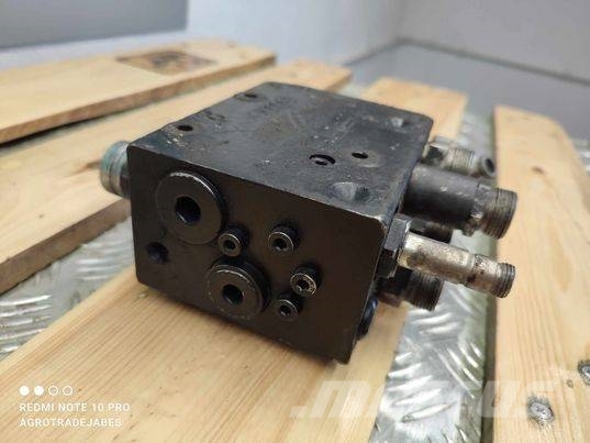 Kubota (27192) brake hydraulic block Хидравлични