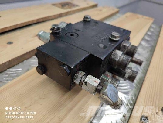 Kubota (27192) brake hydraulic block Хидравлични