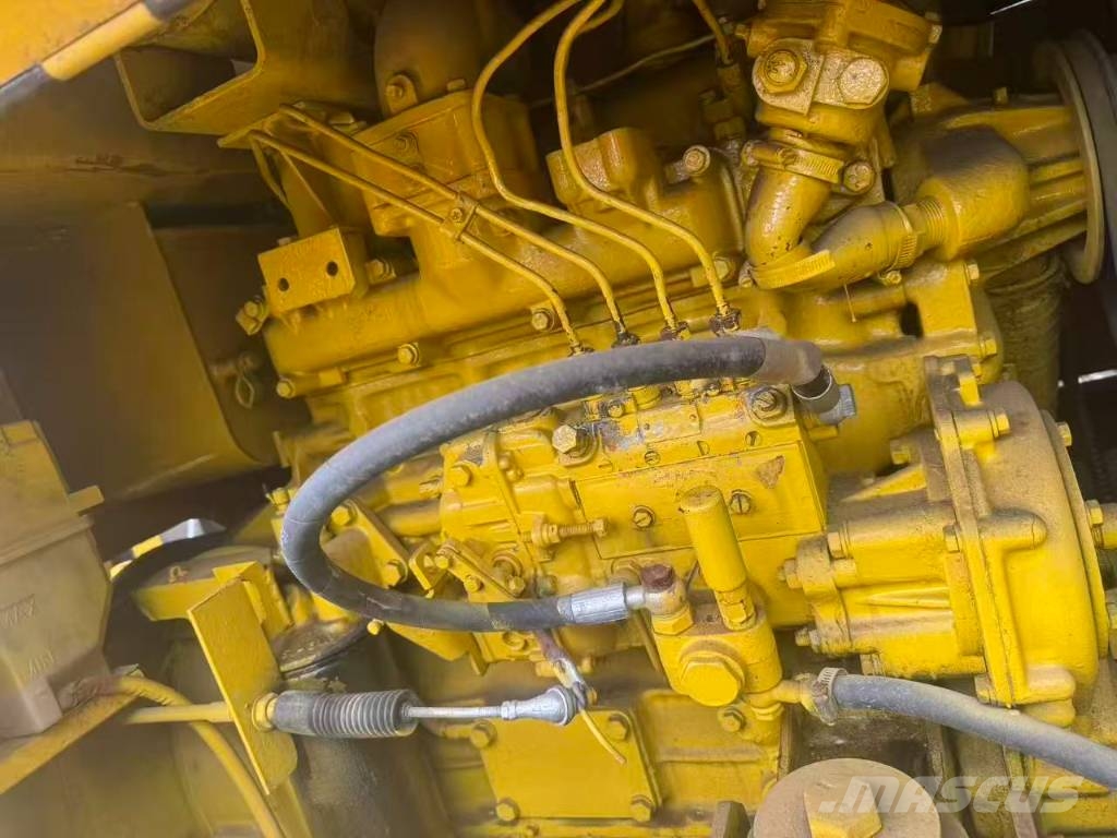 Komatsu WA510 Kolesni nakladalci