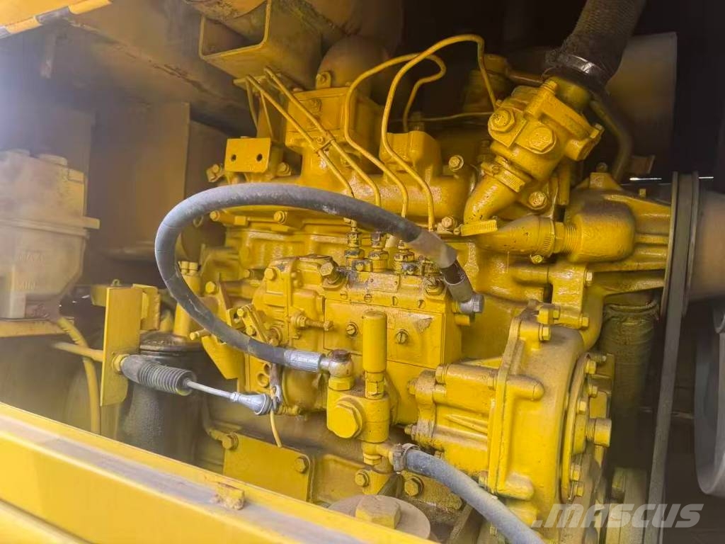 Komatsu WA510 Kolesni nakladalci